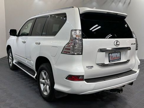 Used 2018 Lexus GX 460 w/ Navigation Package AWD/4WD image 3