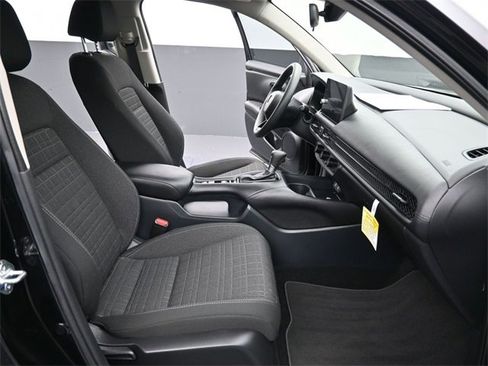 Certified 2026 Honda HR-V LX image 16