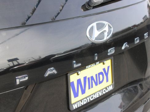 Used 2021 Hyundai Palisade SEL w/ Winter Package image 23