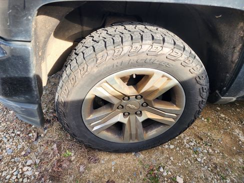 Used 2019 Chevrolet Silverado 1500 Custom w/ Custom Convenience Package image 5