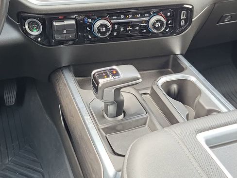 Used 2022 Chevrolet Silverado 1500 LTZ w/ LTZ Premium Texas Edition AWD/4WD image 25