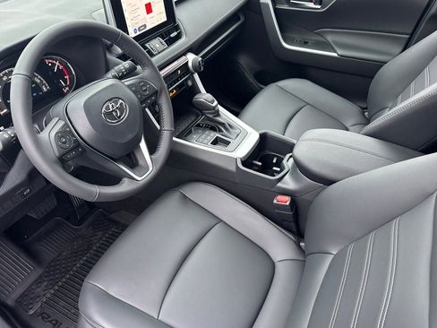 New 2025 Toyota RAV4 XLE Premium image 11