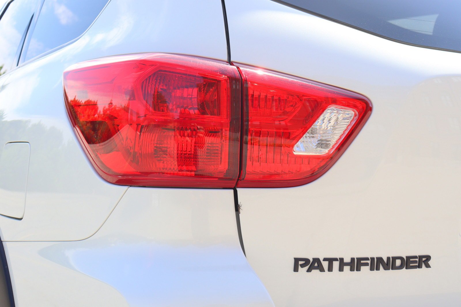 Used 2020 Nissan Pathfinder SV w/ Rock Creek Edition FWD image 39