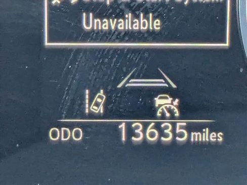 Used 2025 Lexus NX 250 FWD w/ Towing Package (2000 Lbs) image 6