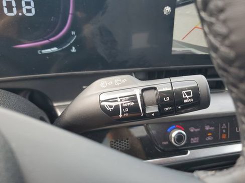 Certified 2024 Kia Sportage EX FWD image 30
