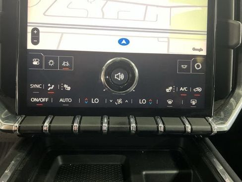 Used 2024 GMC Acadia Elevation AWD/4WD image 18