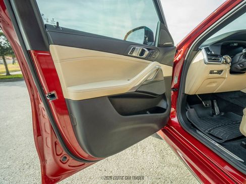 Used 2021 BMW X6 sDrive40i w/ Executive Package image 19