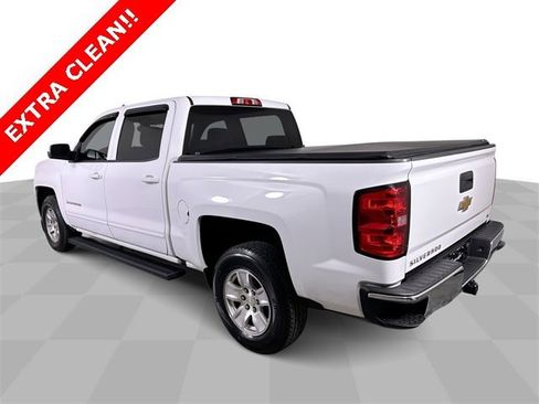Used 2018 Chevrolet Silverado 1500 LT w/ LT Eassist Package image 6
