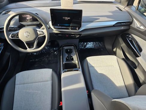 New 2026 Volkswagen ID.4 Pro image 9