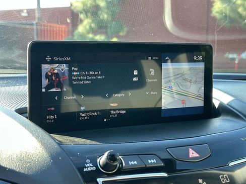 Used 2024 Acura RDX w/Advance Package image 16