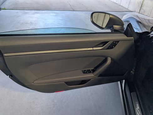 Used 2023 Porsche 911 Carrera image 26