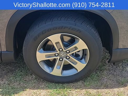 Used 2023 Honda Pilot EX-L image 32