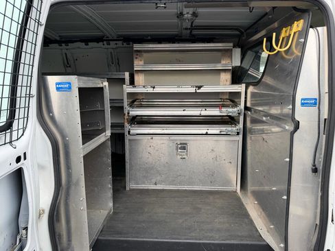 Used 2014 Chevrolet Express 2500 RWD image 14