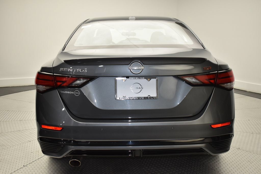 Used 2024 Nissan Sentra SR FWD image 6