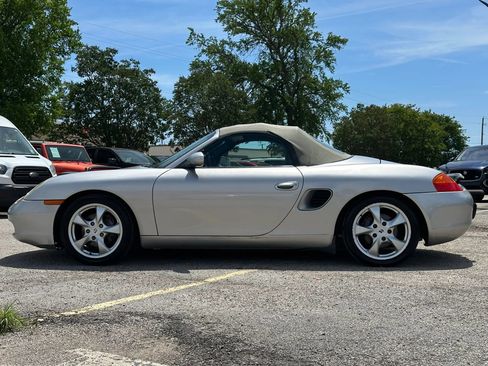 Used 2002 Porsche Boxster RWD image 4
