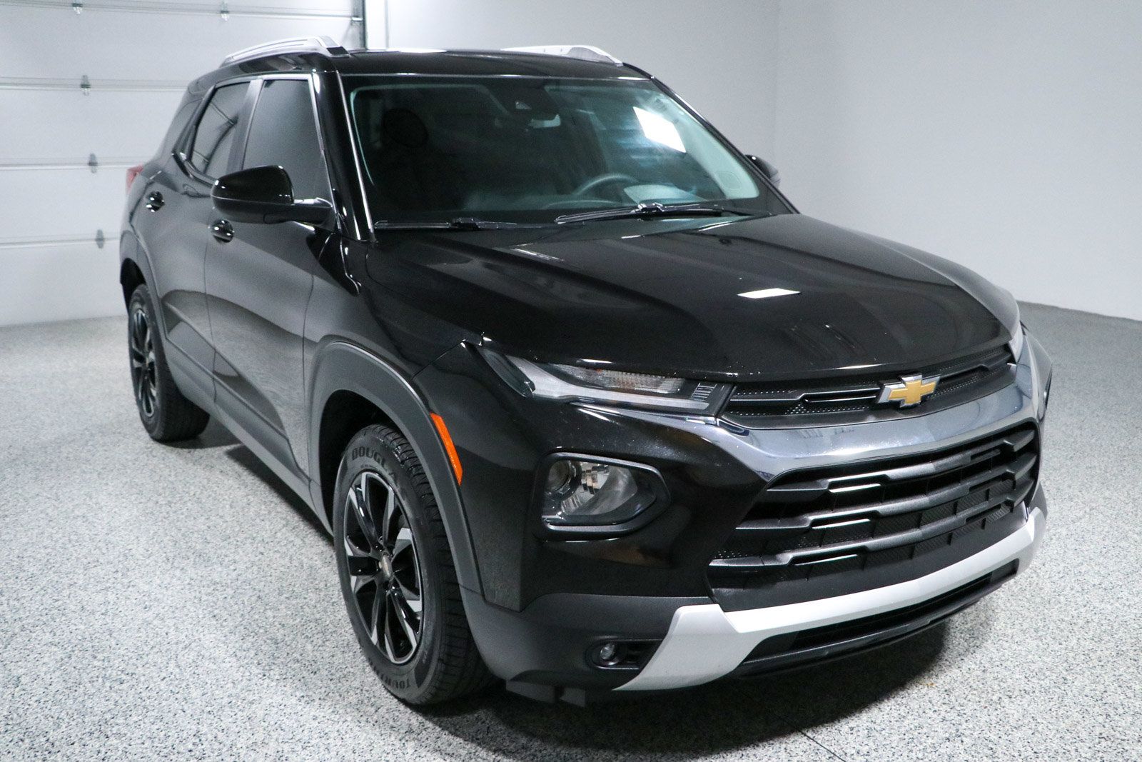 Used 2023 Chevrolet TrailBlazer LT FWD image 5