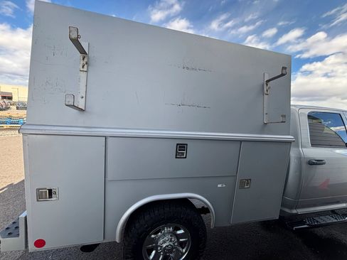 Used 2017 RAM 3500 Tradesman w/ Chrome Appearance Group image 29