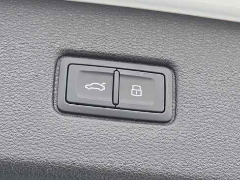 New 2026 Audi Q7 2.0T Premium Plus image 17