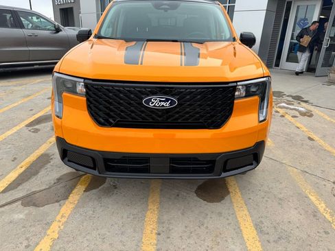 New 2026 Ford Maverick Lariat w/ Black Appearance Package image 7