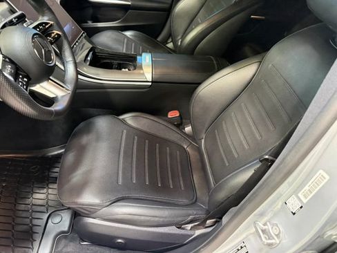 Used 2023 Mercedes-Benz C 300 Sedan image 23