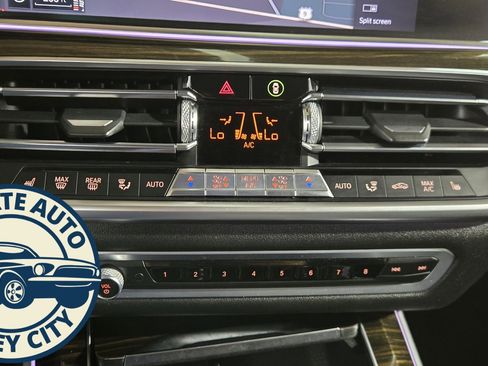 Used 2020 BMW X5 xDrive40i w/ Parking Assistance Package image 15