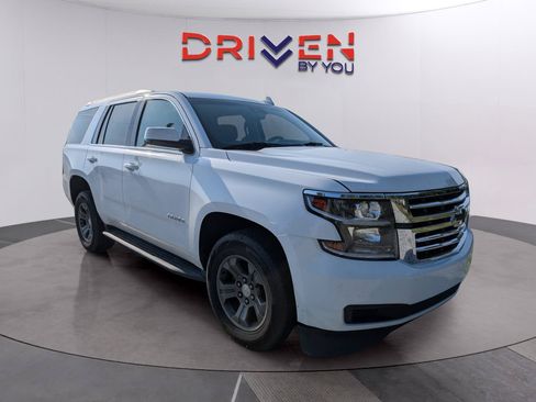 Used 2019 Chevrolet Tahoe LS w/ Enhanced Driver Alert Package RWD image 8