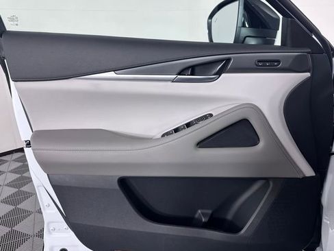 New 2026 INFINITI QX60 Pure image 13