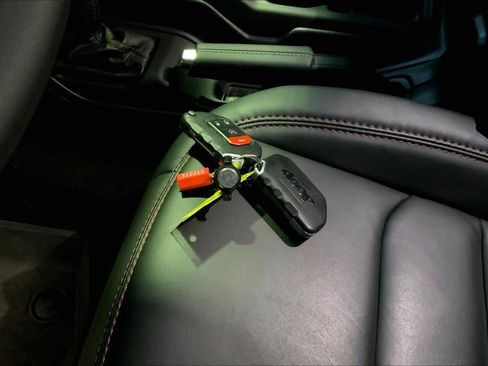 Used 2024 Jeep Wrangler Unlimited Rubicon image 14