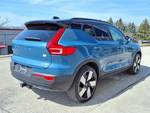 Certified 2023 Volvo XC40 Recharge Ultimate image 5