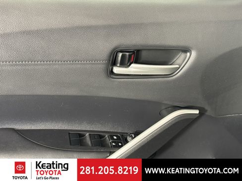 Certified 2024 Toyota Corolla Cross XLE image 14