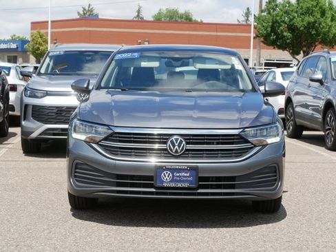 Certified 2022 Volkswagen Jetta SE FWD image 2