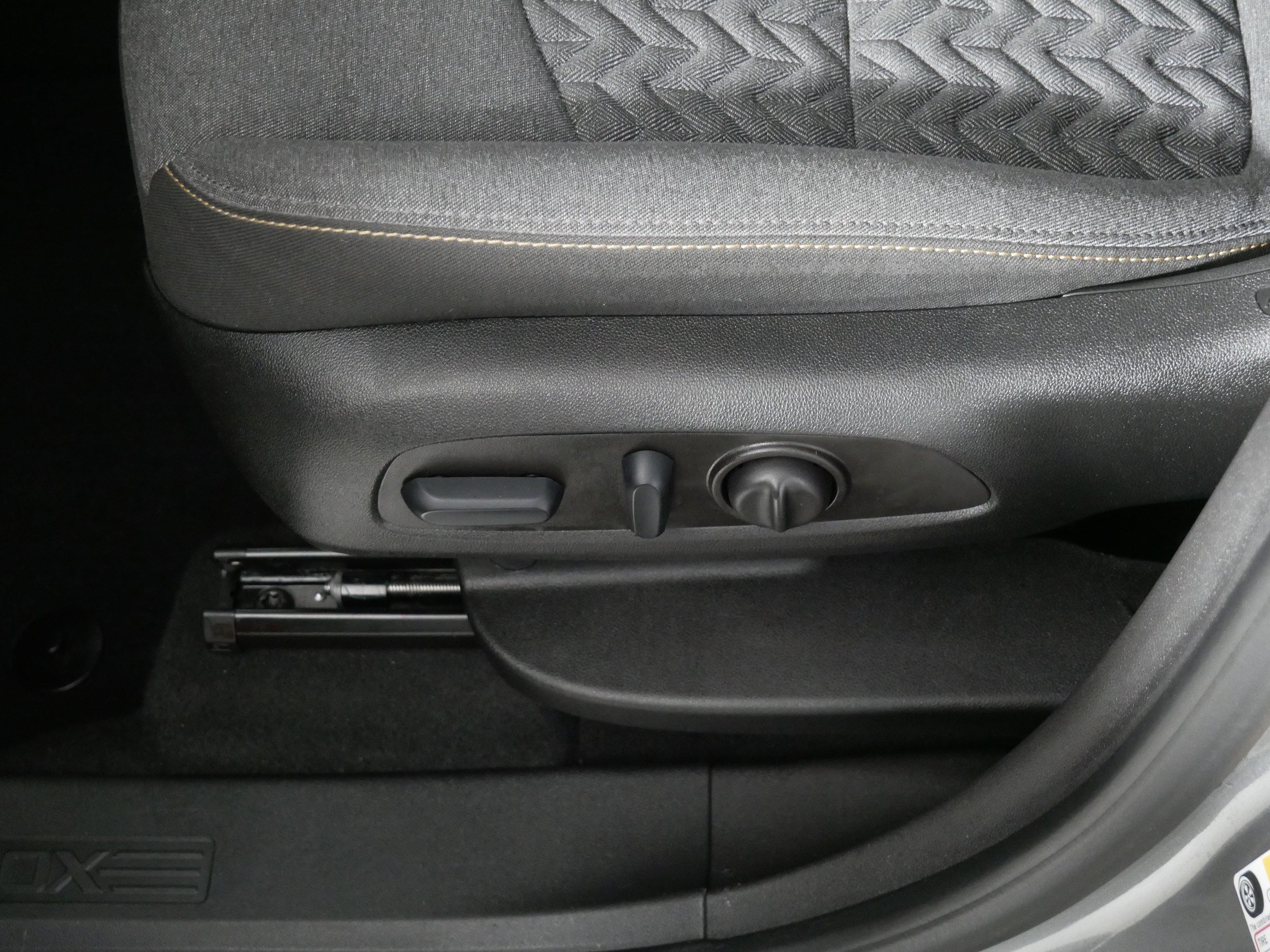 Used 2023 Chevrolet Equinox LT AWD/4WD image 20