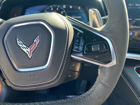 Used 2023 Chevrolet Corvette Stingray Premium Conv w/ Z51 Performance Package image 13