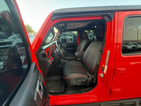 Used 2020 Jeep Gladiator Sport w/ Quick Order Package 24S AWD/4WD image 19