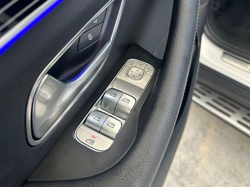 Used 2025 Mercedes-Benz GLE 450 4MATIC Coupe image 41