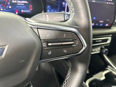 Used 2024 Chevrolet Traverse LS image 16