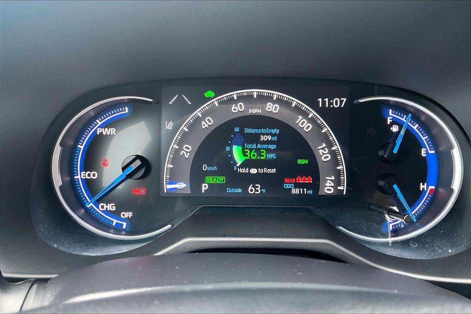 Used 2025 Toyota RAV4 XLE AWD/4WD image 19