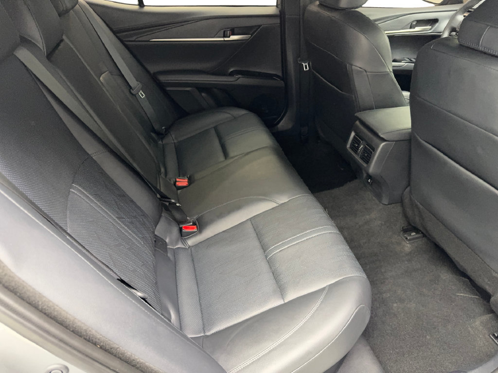 Used 2025 Toyota Camry XSE w/ Premium Package FWD image 41