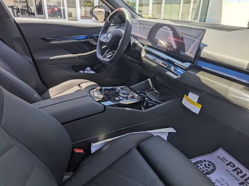 New 2026 BMW i5 M60 w/ Executive Package AWD/4WD image 13