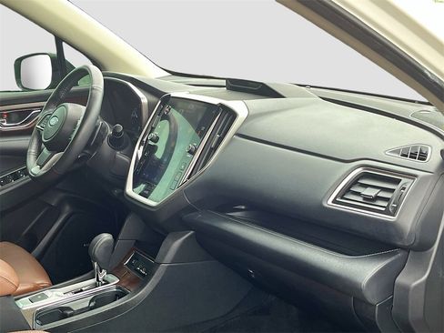 Used 2023 Subaru Ascent Touring image 32
