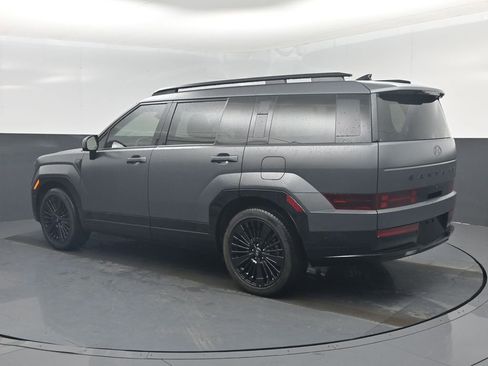 Used 2025 Hyundai Santa Fe Calligraphy image 4