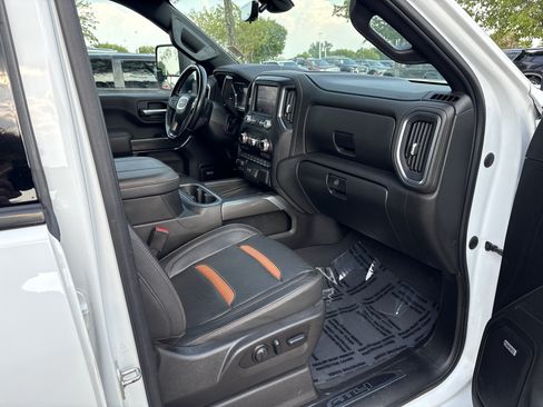 Used 2023 GMC Sierra 3500 AT4 w/ AT4 Premium Plus Package AWD/4WD image 14