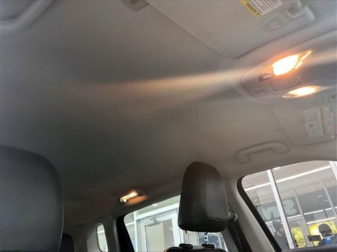 Used 2019 Jeep Compass Latitude w/ Popular Equipment Group image 22