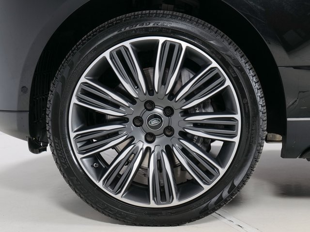 Used 2020 Land Rover Range Rover Long Wheelbase Autobiography AWD/4WD image 9