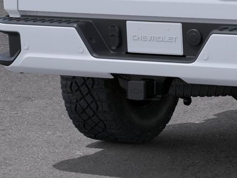 New 2026 Chevrolet Silverado 2500 ZR2 AWD/4WD image 14