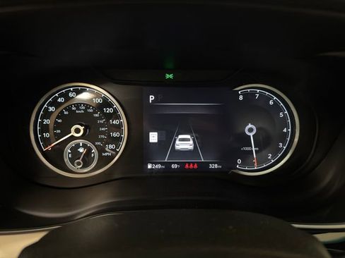 Used 2026 Genesis G70 2.5T RWD image 12