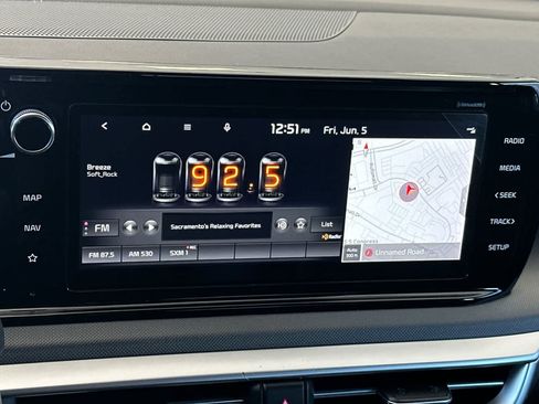 Used 2022 Kia K5 GT-Line FWD image 19