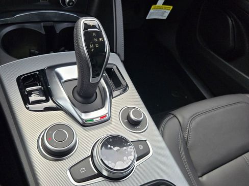 New 2026 Alfa Romeo Stelvio Sprint w/ Convenience Package image 12
