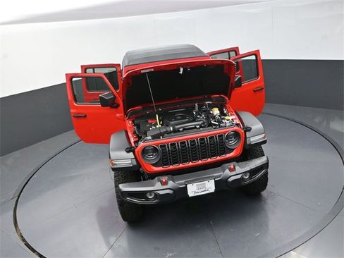 New 2025 Jeep Wrangler Unlimited Rubicon image 26