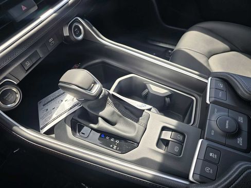 New 2026 Toyota Grand Highlander Limited AWD/4WD image 31